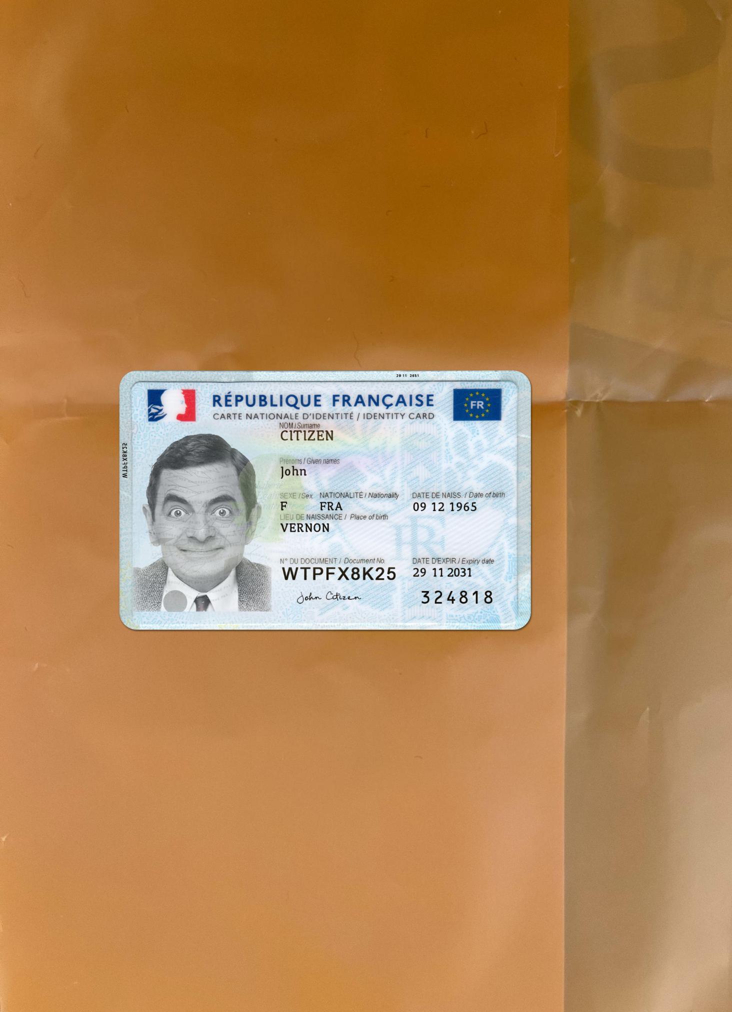 Printable France ID card 2021 present version 2 photolook template